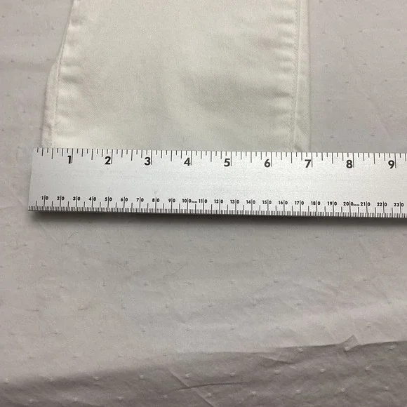 Talbots Heritage Straight Leg White Denim Jeans Womens Size 6 Classic Pants - Picture 6 of 10